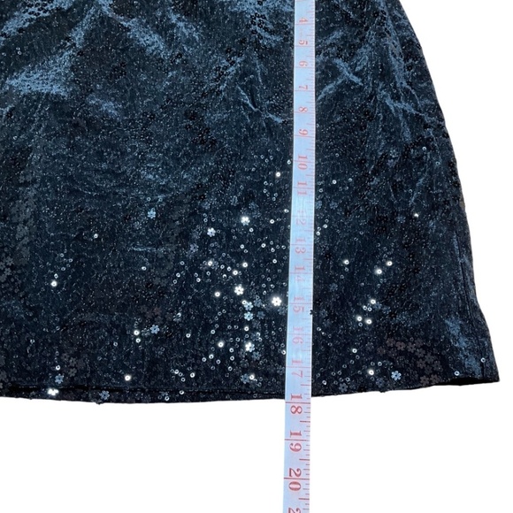 MICHAEL MICHAEL KORS Black Sequined Mini Skirt Fully Lined Side Zipper US Sz 6 - Picture 6 of 9